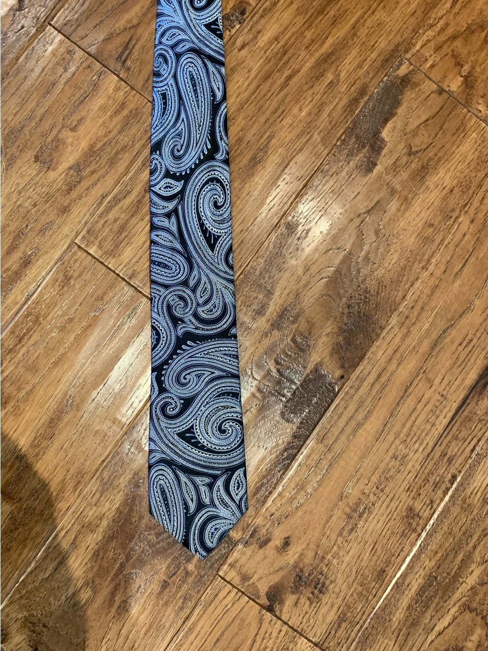 Michael Kors Men’s Black & Grey Paisley Silk Tie - Classic Formal Accessory